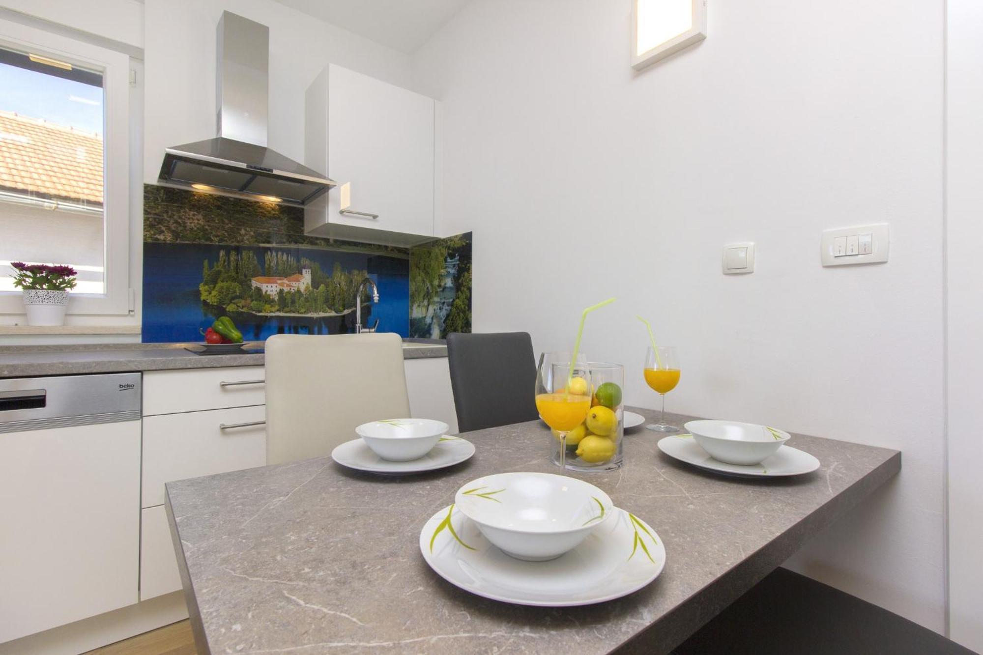 Apartments Luka فوديس الغرفة الصورة